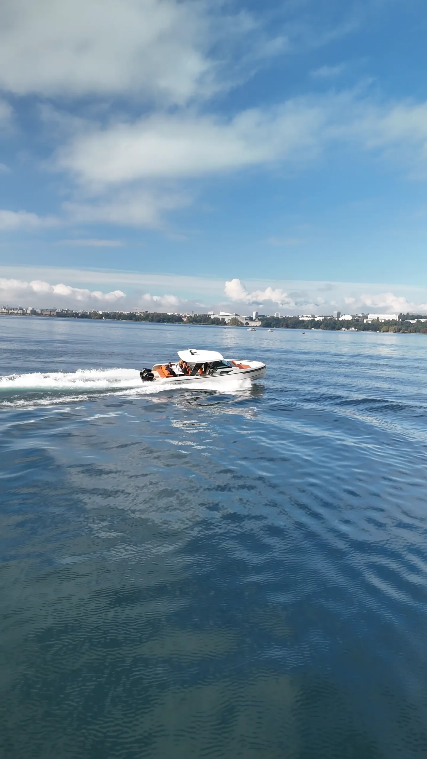 Geneva Boat | Production Red Vision