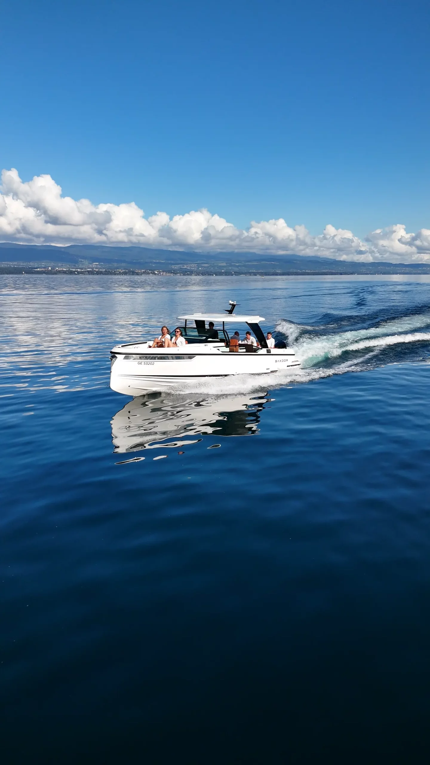 Geneva Boat | Production Red Vision